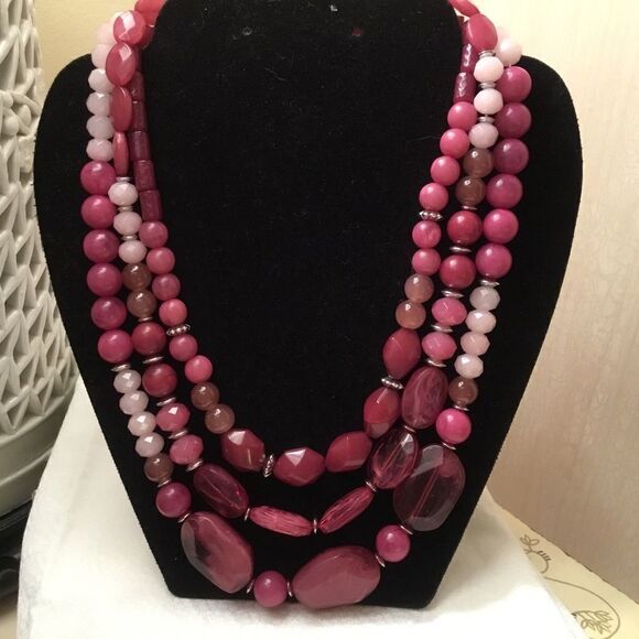 Blush and Pinks 3 Strand Necklace with Silvertone Hardware - Picture 6 of 7